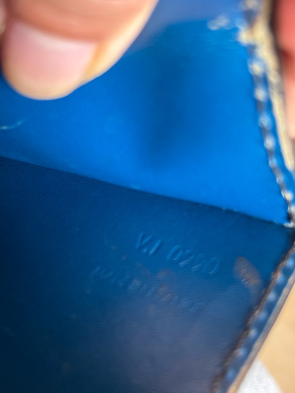 Authentic Louis Vuitton leather clutch - Picture 9 of 10